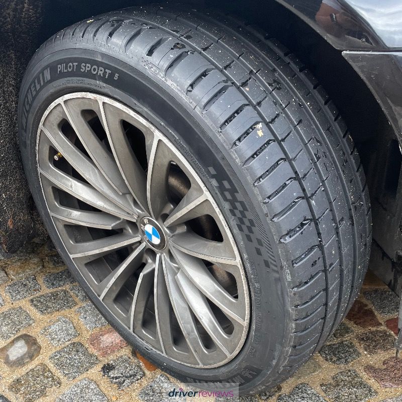 Image #10; Michelin Pilot Sport 5, 245/45 R19 Y; BMW 7 Series