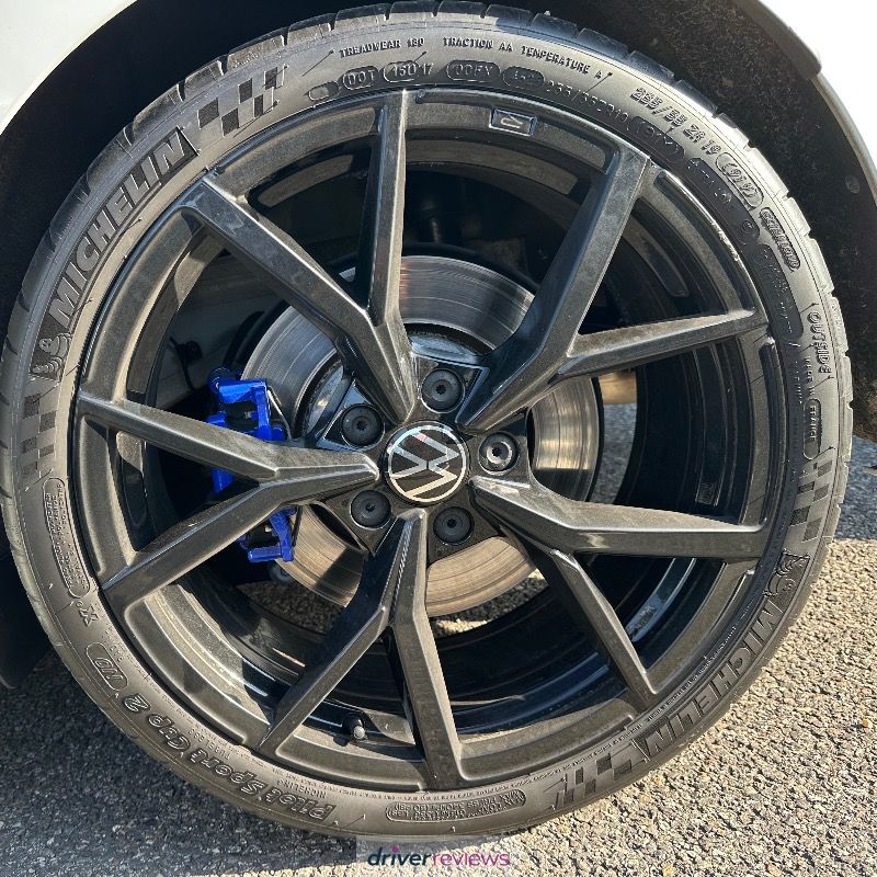 Image #1; Michelin Pilot Sport Cup 2, 235/35 R19 Y; Volkswagen Golf