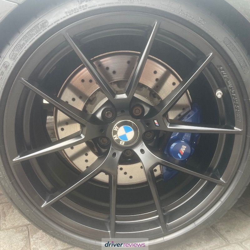 Michelin Pilot Super Sport 245/35 R19 at Blackcircles.com