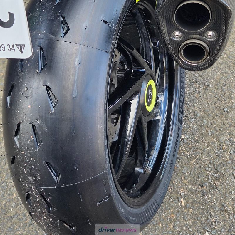 Image #1; Michelin POWER CUP 2, 190/55 R17 W; Triumph Speed Triple