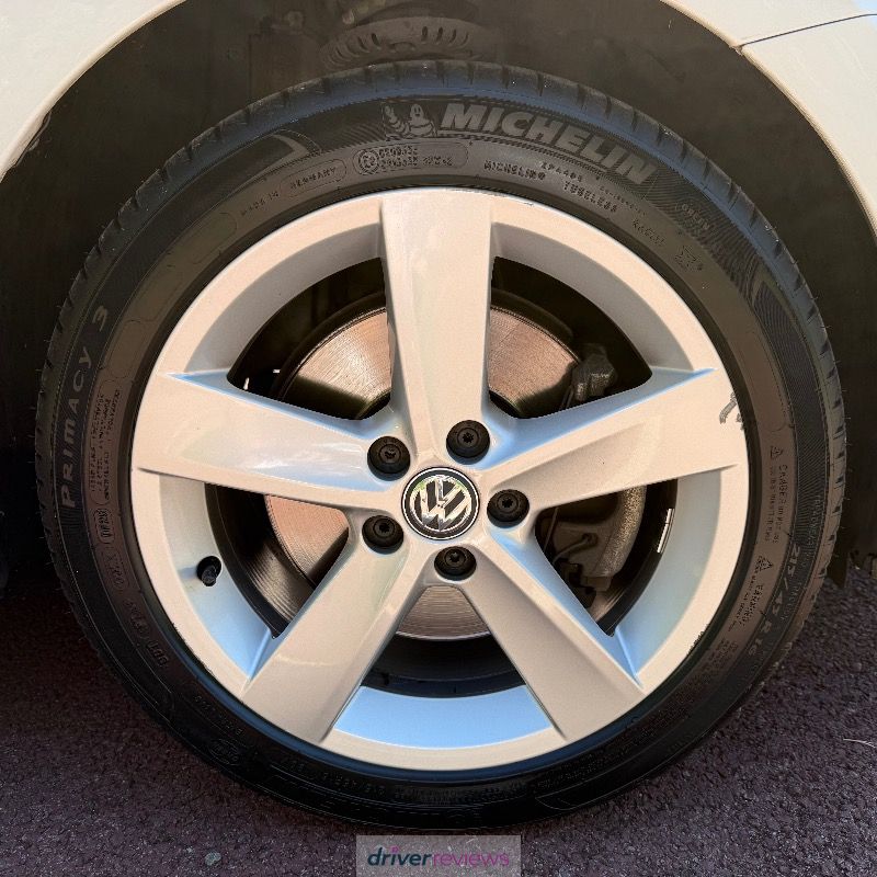 Image #5; Michelin Primacy 3, 215/45 R16 V; Volkswagen Polo
