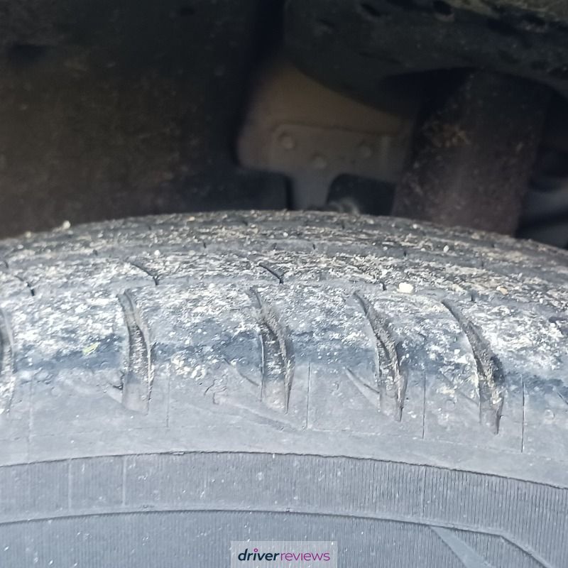 Image #9; Michelin Primacy 3, 215/65 R16 H; Peugeot 2008