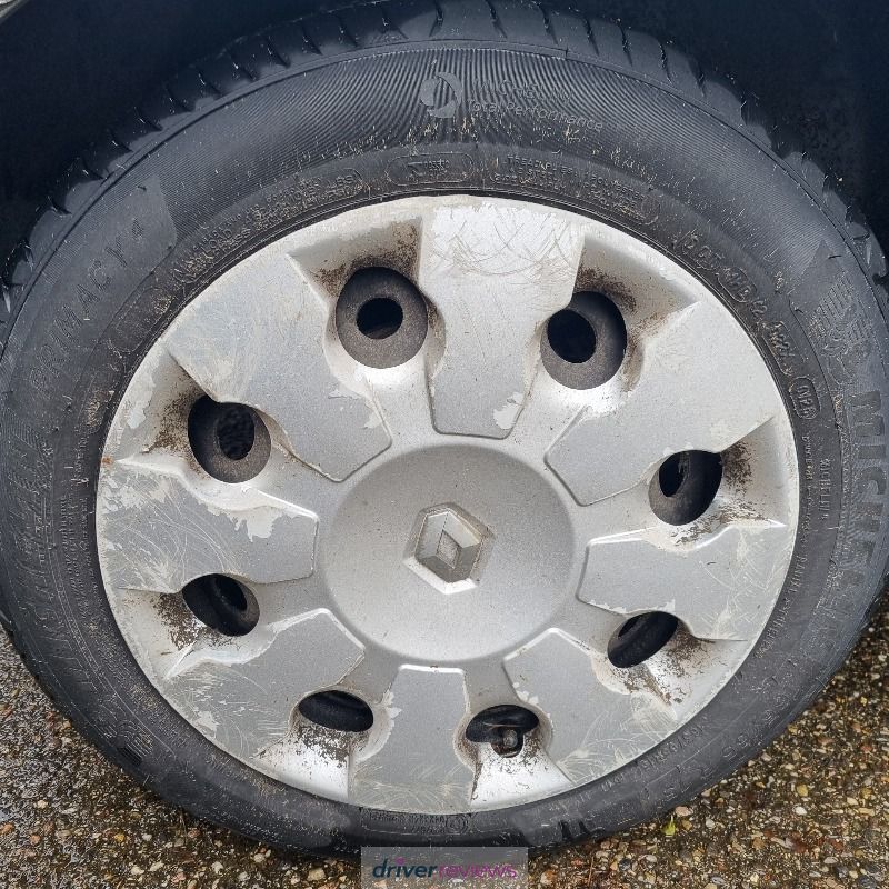 Image #8; Michelin Primacy 4, 165/65 R15 T; Renault Modus