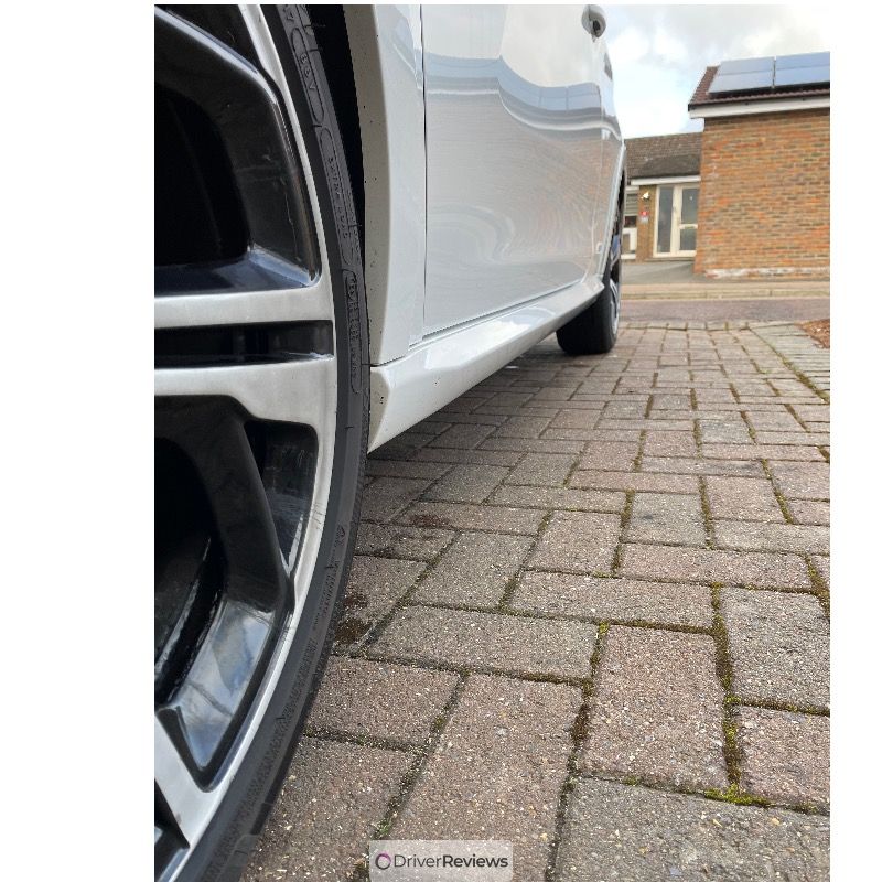 Image #1; Michelin Primacy 4, 205/45 R17 V; Peugeot 208