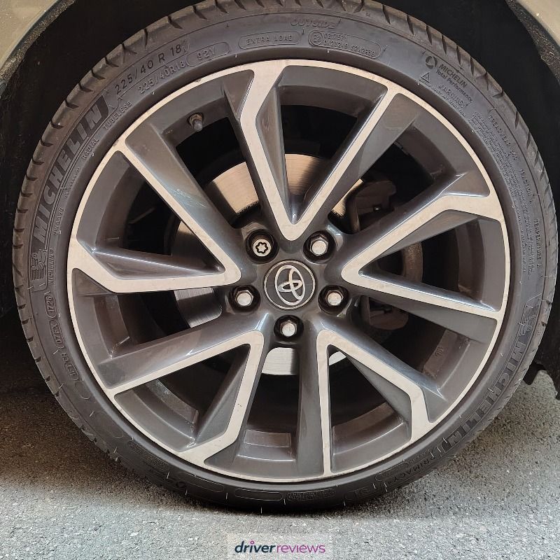 Michelin Primacy 4 225/40 R18 at Blackcircles.com