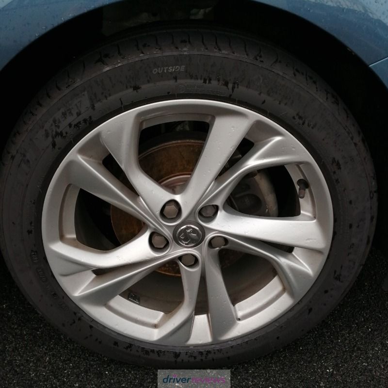Michelin PRIMACY 4 185/65R15 88T Zomerbanden