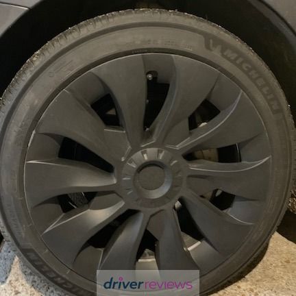 Image #2; Michelin Primacy 5, 235/45 R18 Y; Tesla Model 3