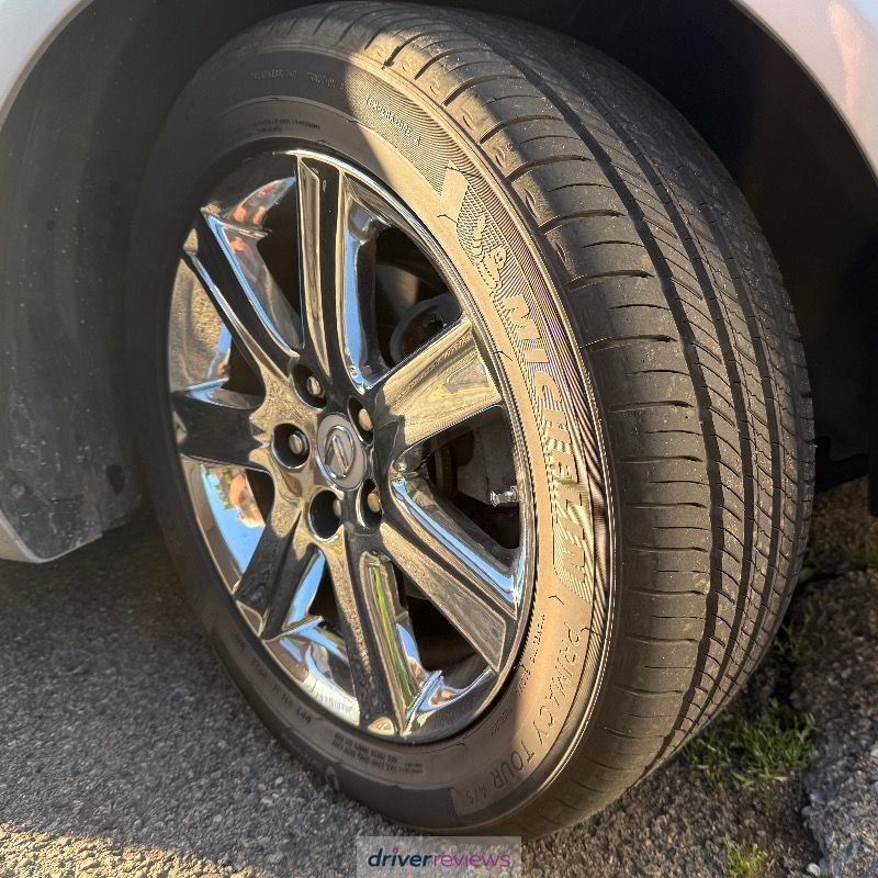MICHELIN Primacy Tour A/S RIMGUARD 215/55 R17 94V tires