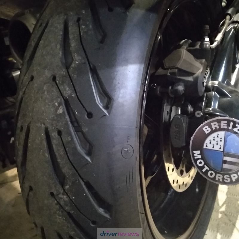 Image #7; Michelin ROAD 5, 120/70 R17 W;  