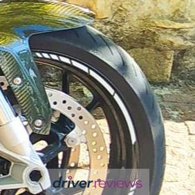 Image #9; Michelin ROAD 5, 180/55 R17 W;  