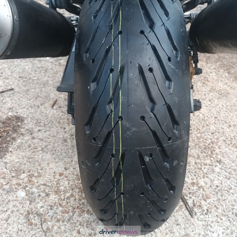 Image #4; Michelin ROAD 5, 190/50 R17 W; Kawasaki Z