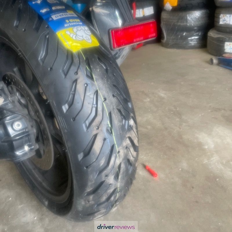 Image #1; Michelin ROAD 6, 120/70 R17 W; BMW R Series