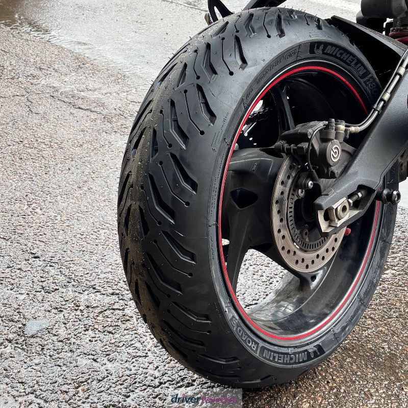 Image #5; Michelin ROAD 6, 180/55 R17 W;  