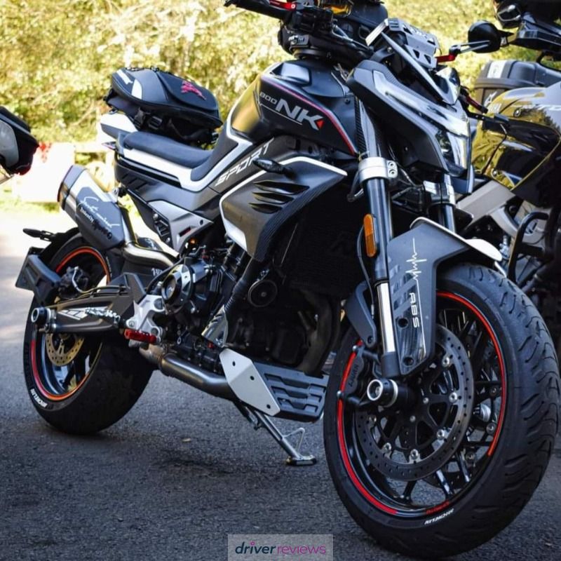 Image #6; Michelin ROAD 6, 180/55 R17 W;  