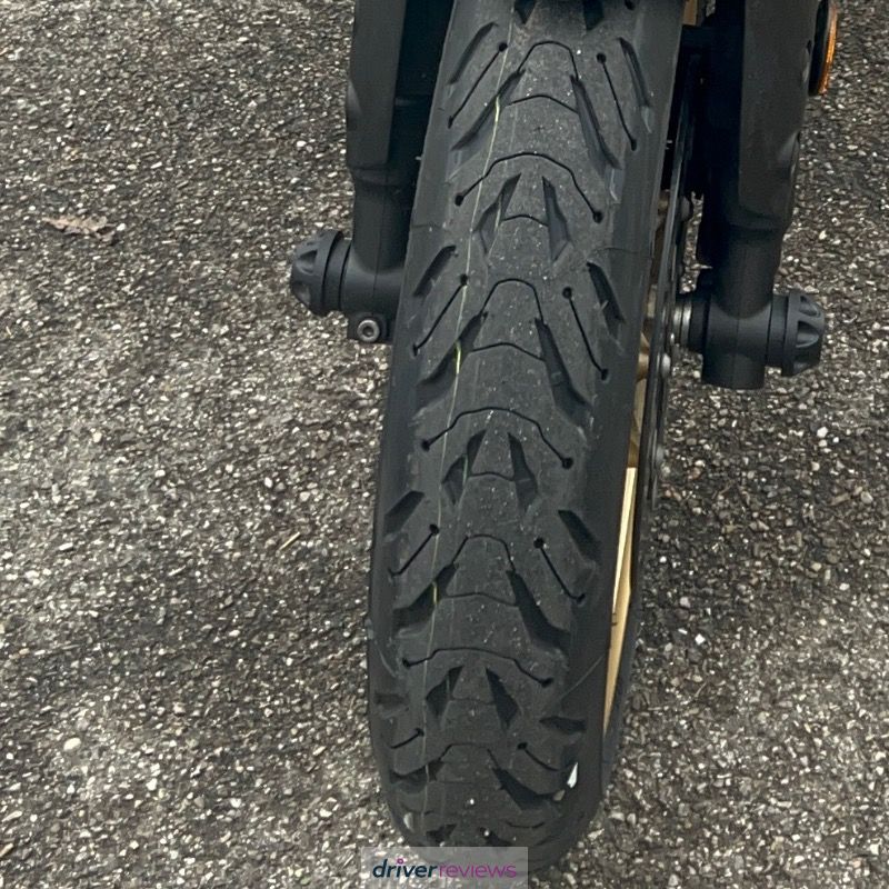 Image #4; Michelin ROAD 6 GT, 120/70 R17 W;  