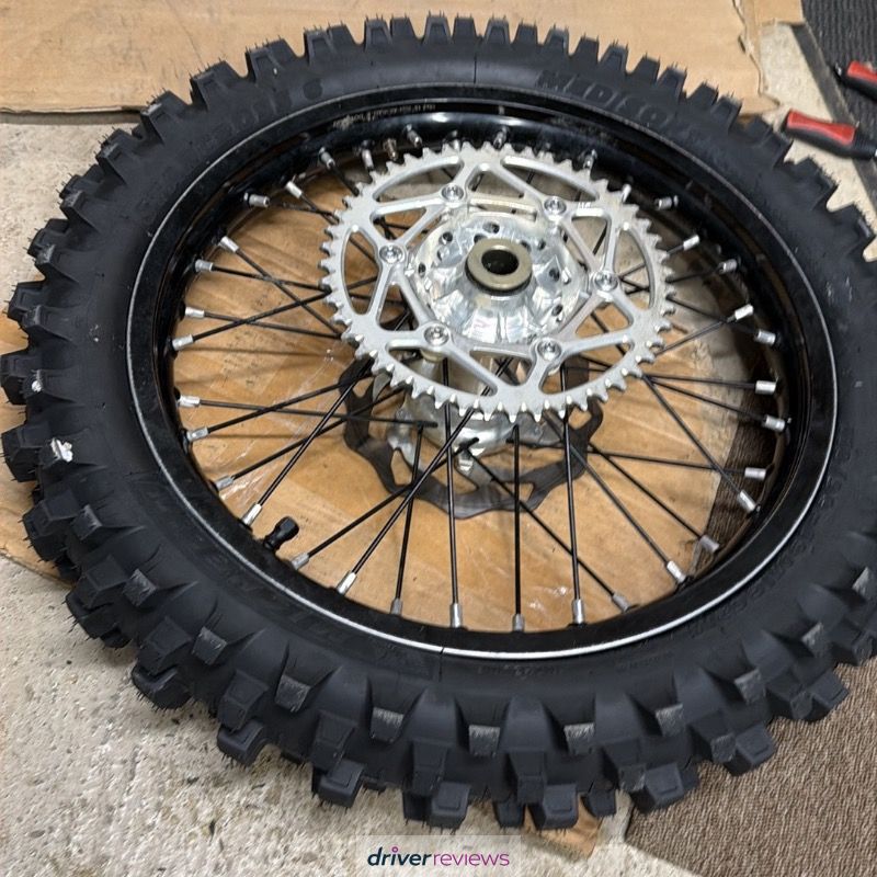 Image #1; Michelin STARCROSS 6 MEDIUM SOFT, 110/90 R19 M;  