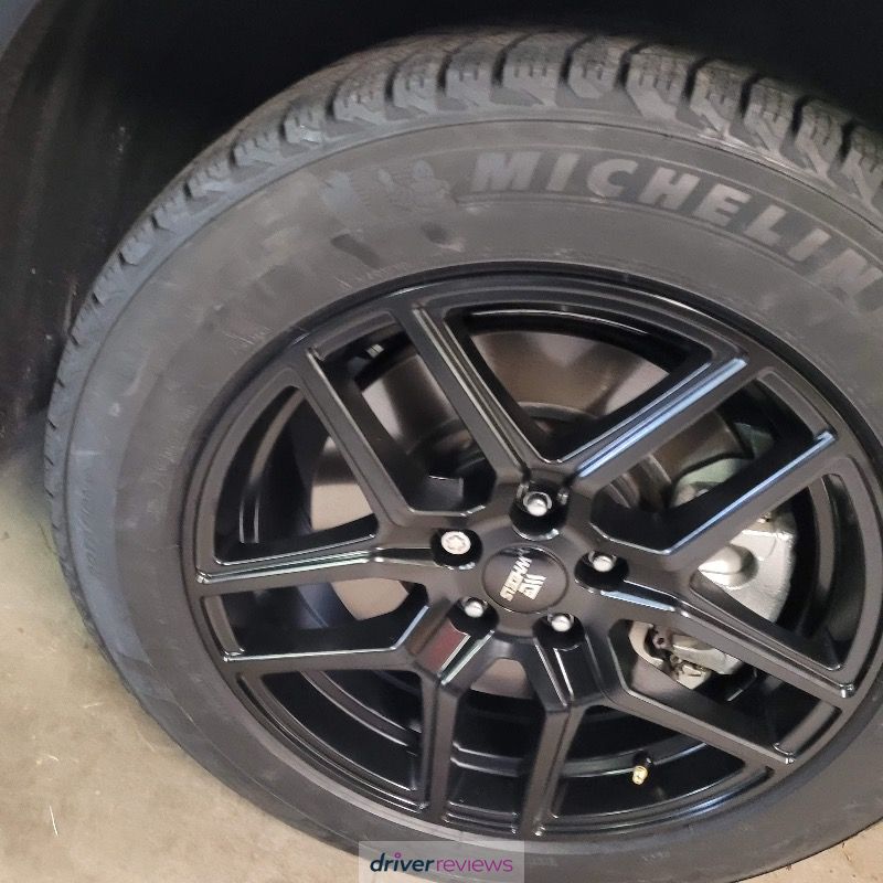 MICHELIN X-Ice Snow RIMGUARD SUV 235/55 R19 105H tires