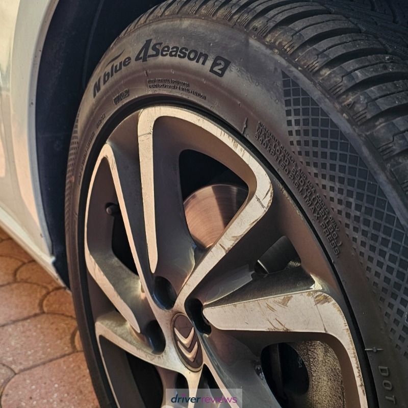 Image #2; Nexen N'Blue 4Season 2, 205/55 R17 V; Citroen C4 Picasso