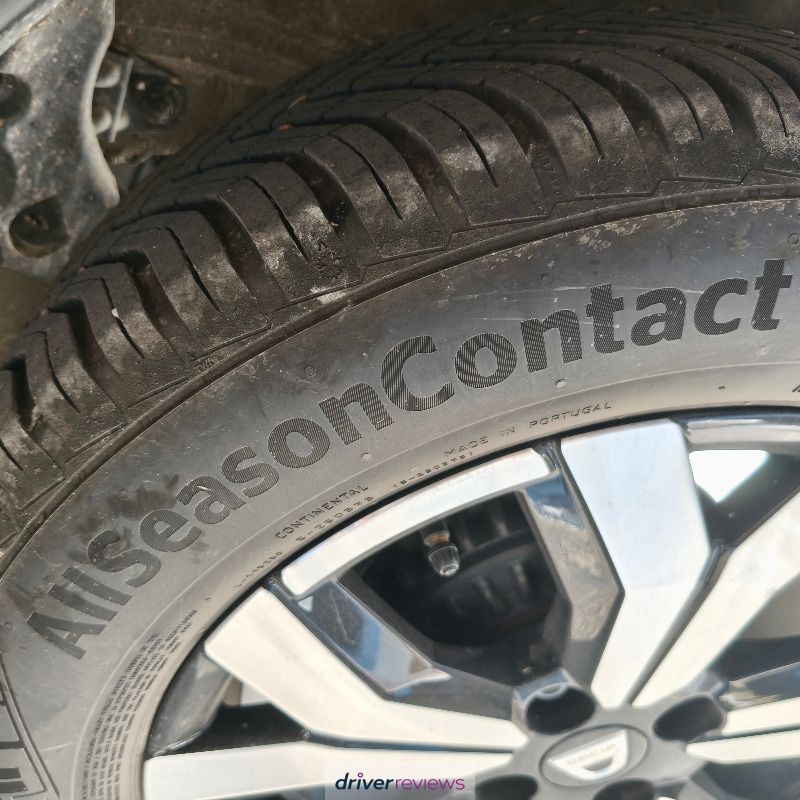 Image #8; Nexen N'Blue 4Season 2, 205/60 R16 V; Dacia Sandero