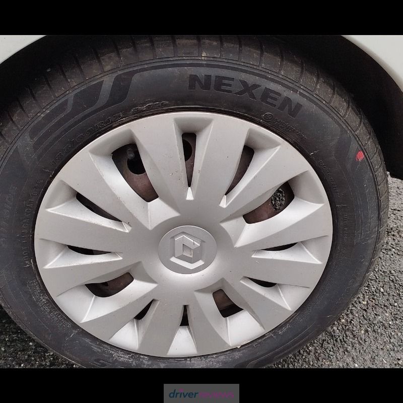 Image #4; Nexen N blue S, 185/60 R15 H; Renault Modus