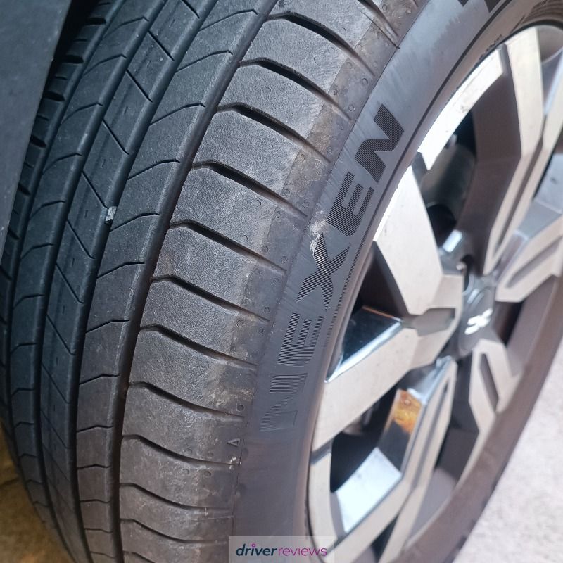 Image #4; Nexen N'FERA Primus, 215/60 R17 H; Dacia Duster