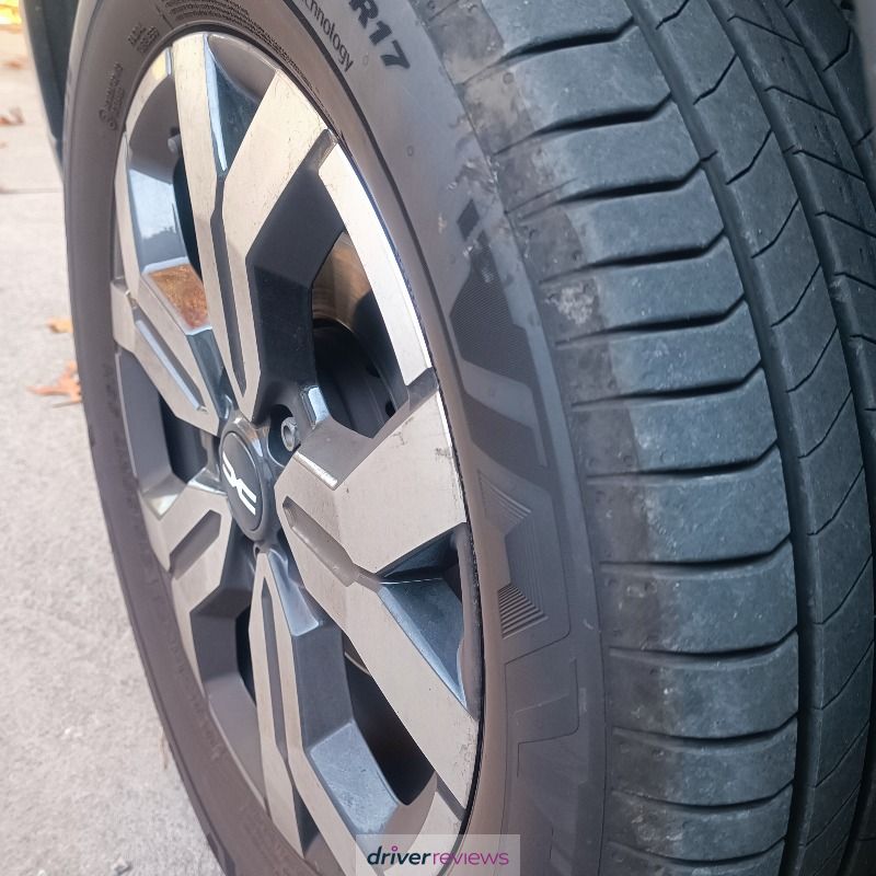Image #5; Nexen N'FERA Primus, 215/60 R17 H; Dacia Duster
