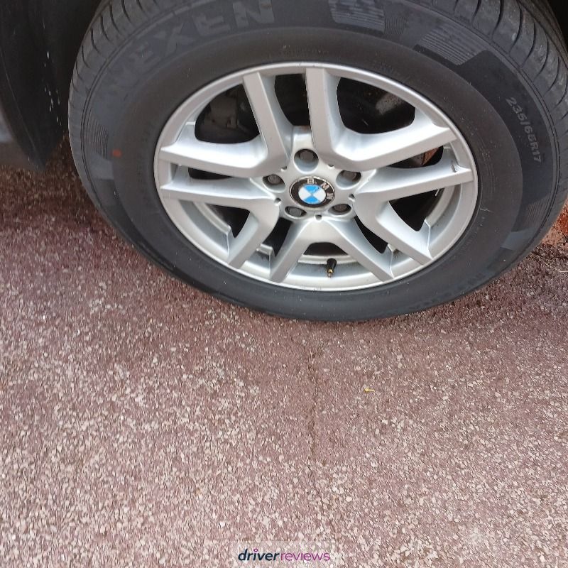 Image #2; Nexen N Fera Sport SUV, 235/65 R17 V; BMW X5