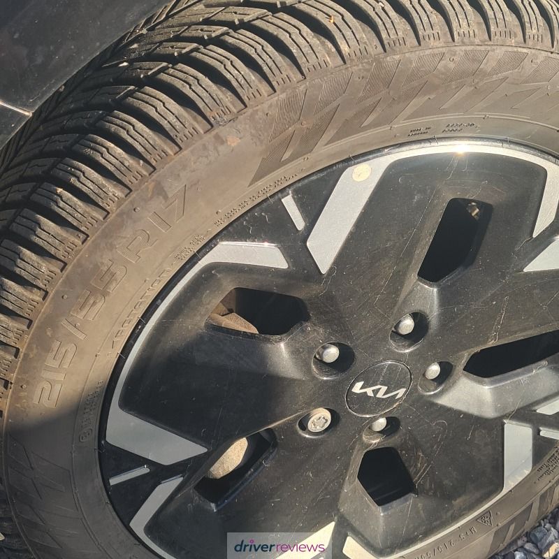Image #5; Nokian SEASONPROOF 2, 215/55 R17 W; Kia Niro ev