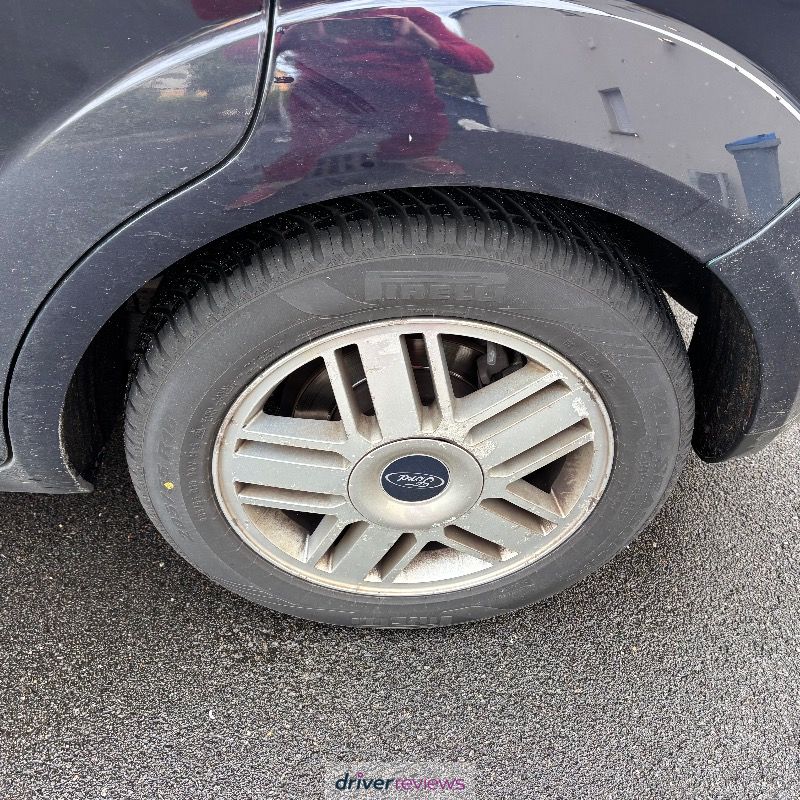 Image #6; Pirelli CINTURATO ALL SEASON SF3, 205/55 R16 V; Ford Focus