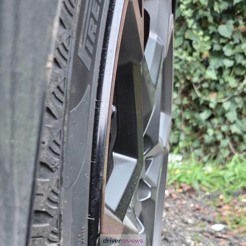 Image #7; Pirelli CINTURATO ALL SEASON SF3, 235/35 R19 Y; Cupra Leon