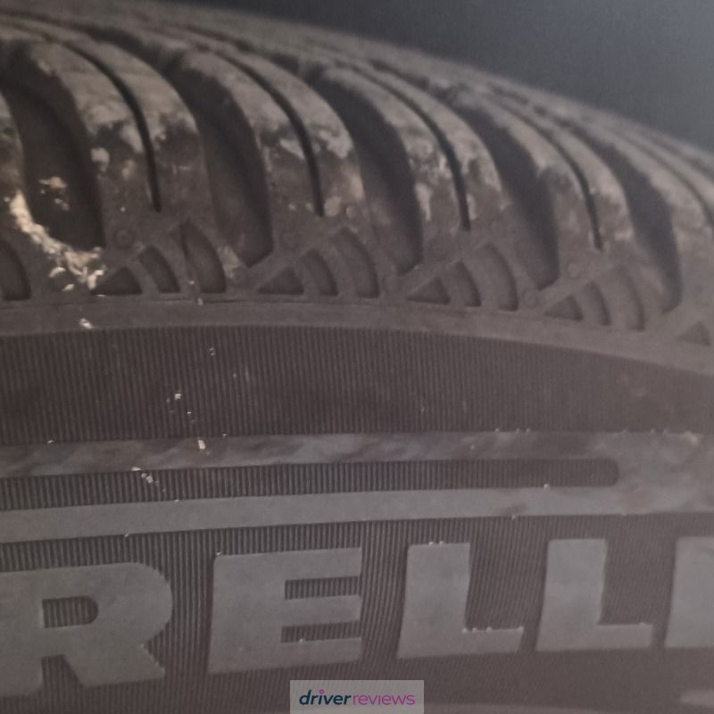 Image #5; Pirelli CINTURATO ALL SEASON SF3, 235/50 R18 V; Volvo XC60