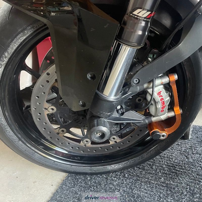 Image #3; Pirelli DIABLO SUPERCORSA V2 (SC), 120/70 R17 W; KTM 1290 Superduke
