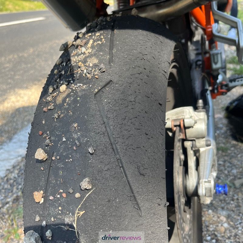 Image #1; Pirelli DIABLO SUPERCORSA V3 (SP), 180/55 R17 W;  