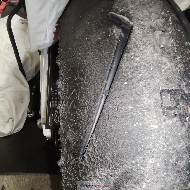 Image #9; Pirelli DIABLO SUPERCORSA V4 (SP), 120/70 R17 W;  