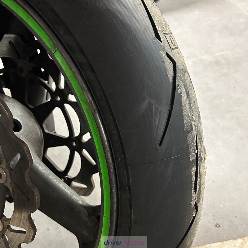 Image #1; Pirelli DIABLO SUPERCORSA V4 (SP), 180/55 R17 W;  