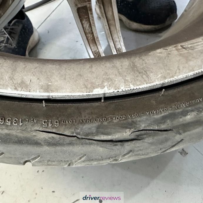 Image #2; Pirelli P Zero, 225/35 R19 Y; BMW Z4