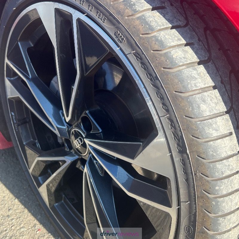 Pirelli 265/30R20 (94Y) PIRELLI P ZERO 承認タイヤ 22年製 ピレリ ピーゼロ 20インチ　中古 P Zero 265&frasl;30 R20 at