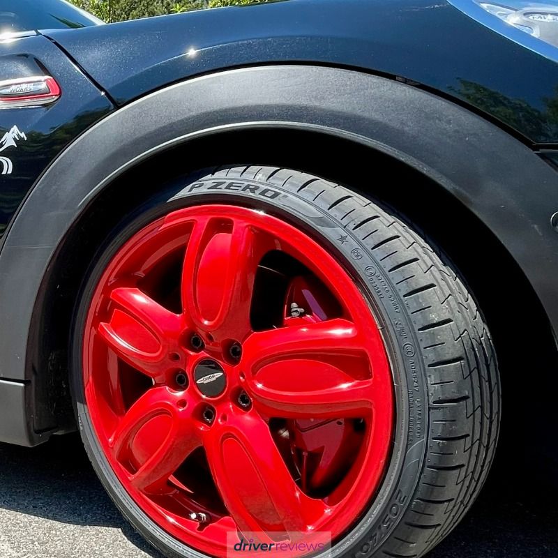 Image #3; Pirelli P Zero (PZ4), 205/40 R18 W; MINI John Cooper Works