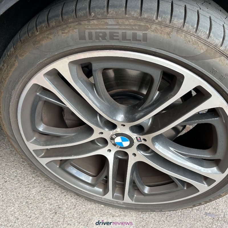 Image #2; Pirelli P Zero (PZ4), 245/40 R20 Y; BMW X3