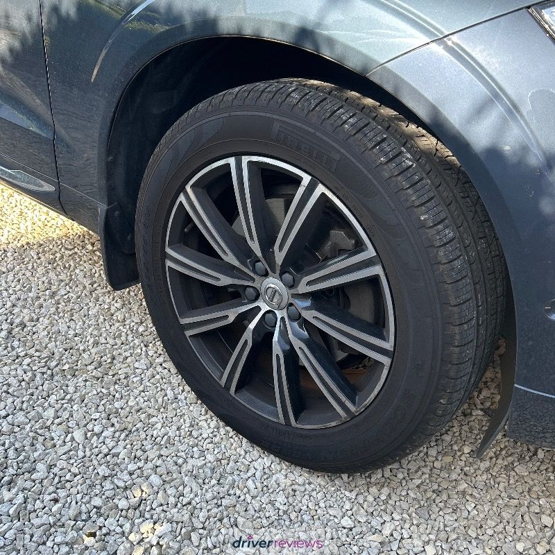 Pirelli Scorpion Verde All Season 315/35 R21 at Blackcircles.com