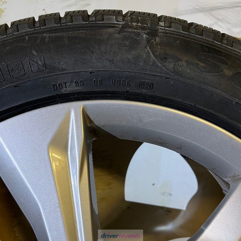 Image #1; Pirelli Scorpion Winter, 235/55 R19 H; Audi Q5