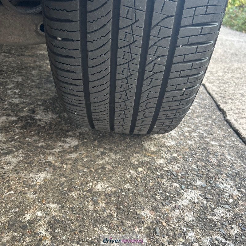 Pirelli Scorpion Zero All Season NCS 265/40 R22 at Blackcircles.com