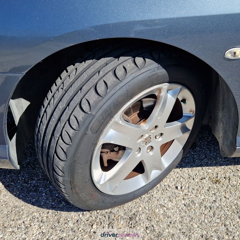 Image #2; Riken Ultra High Performance, 215/55 R17 W; Peugeot 407