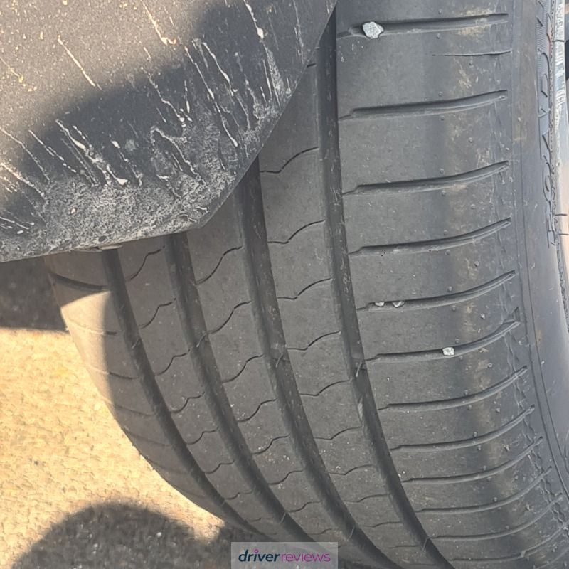 Image #1; Roadhog RGHP02, 205/50 R17 W; Peugeot 2008