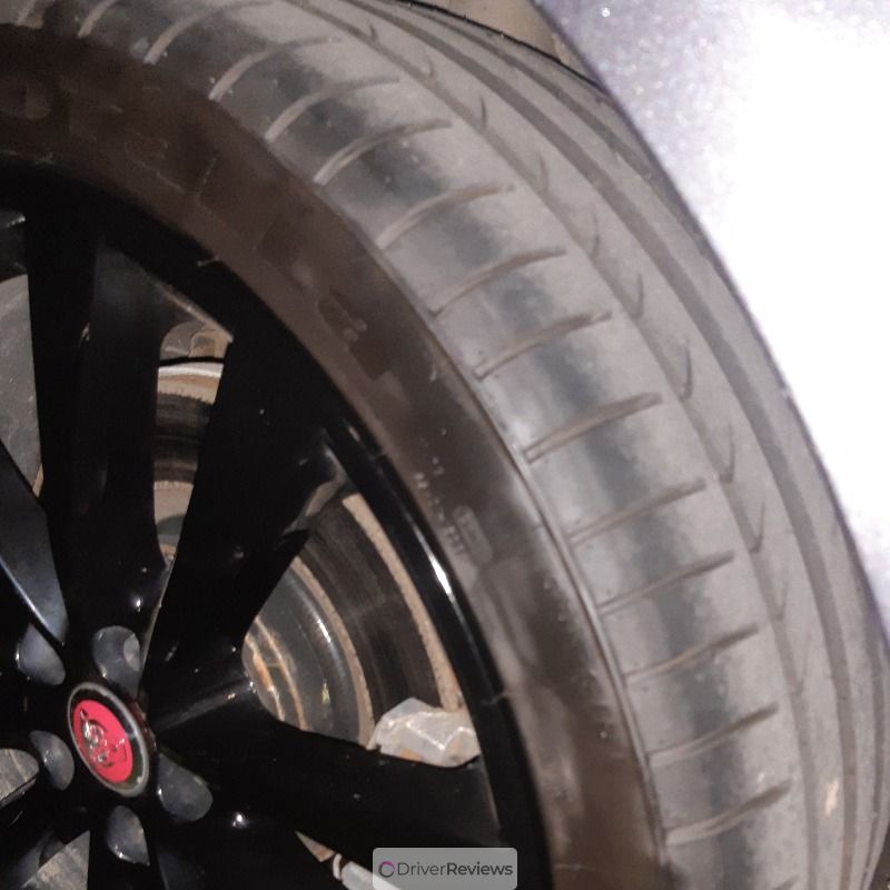 Rotalla RU01 225/40 R19 at Blackcircles.com