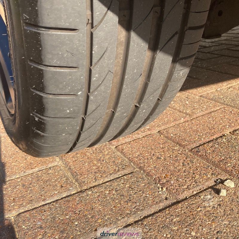 Rotalla RU01 195/45 R16 at Blackcircles.com