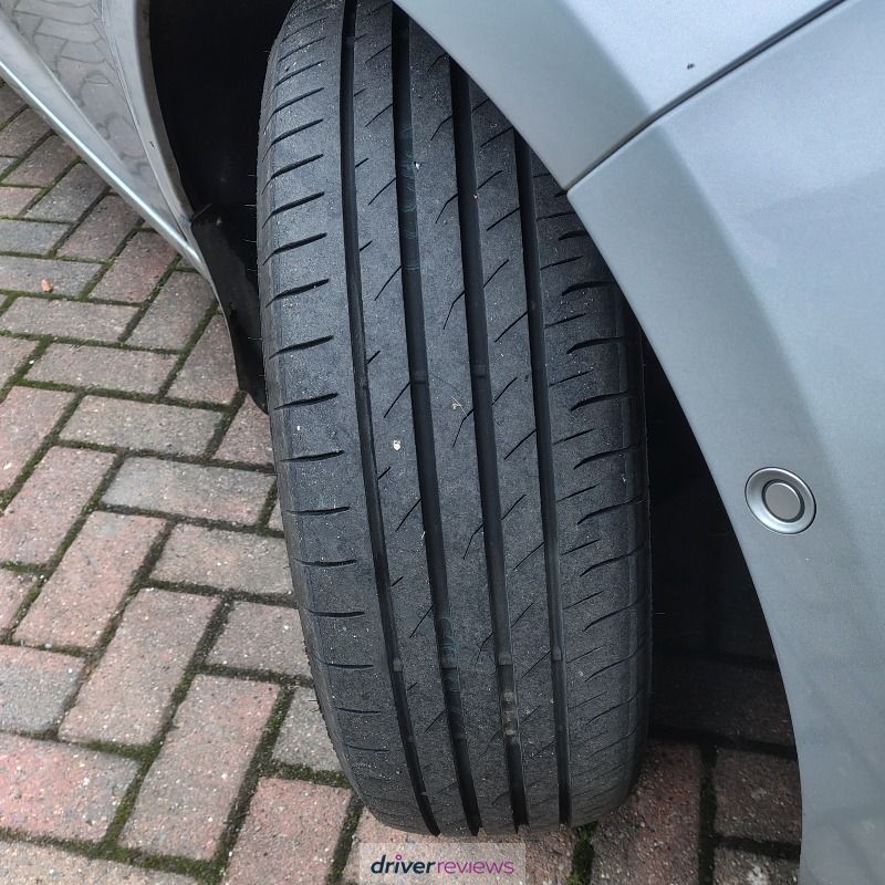 Toyo Proxes Comfort 215/60 R17 at Blackcircles.com