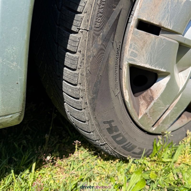 Image #10; Tracmax Trac Saver, 205/55 R16 V; Renault Laguna
