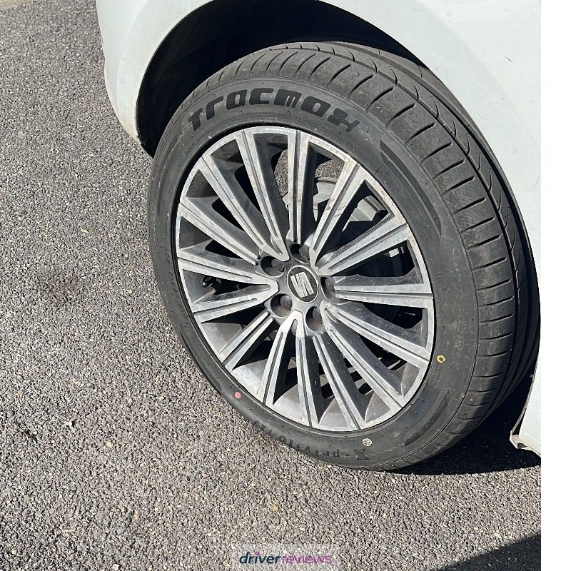 Image #10; Tracmax X Privilo TX-3, 215/45 R16 V; SEAT Ibiza