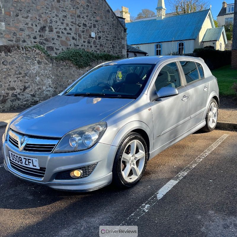 Image #9; Triangle Sportex TH201, 225/45 R17 Y; Vauxhall Astra